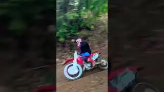 2 Stroke Shredding 🔥🔉 #2stroke #honda #dirtbike #moto #shorts