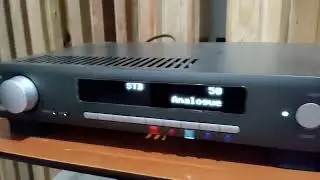 ARCAM SA-20 amplifier