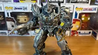 Studio Series 31 Voyager BATTLE DAMAGED MEGATRON (Review)