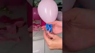Making a birthday balloon mosaic to surprise my toddler with!! DIY birthday decorations!