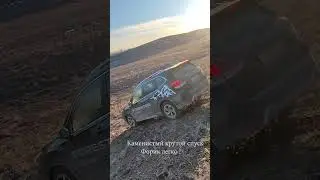 Subaru Forester на крутом спуске. Весеннее бездорожье с Subaru Kazakhstan. Форик 2024 #short #shorts