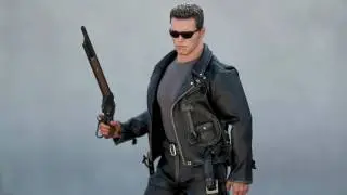 Terminator 2 T-800 Arnold 1/6 Scale Figure by Hot Toys (Sideshow Collectibles)