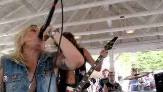 Murderess performing at GWAR-B-Q