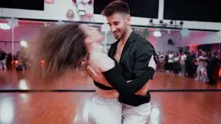 Aitor & Kiana🎙️Romeo Santos - Bebo | USA 🇺🇸