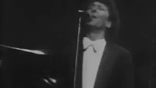 The Tubes - Boy Crazy - 10/31/1974 - Winterland (Official)
