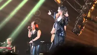 02-[Te conozco desde siempre] Concierto Malú. Madrid Palacio Deportes 2013 Gira Si