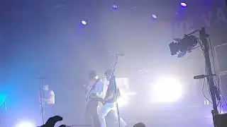 The Vamps - Somebody To You, Carlswerk Victoria Cologne Germany (5th March 2023)