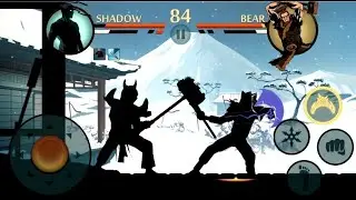 Defeating Wasp's 4th bodyguard (Bear) in Shadow Fight 2.