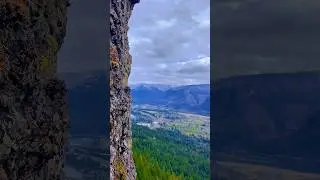 Wonderfull view! #adventure #washington#explorer#portland#hikingadventures #mountians#hamilton #pnw