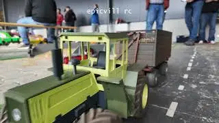 Заготовка кукурузного силоса с помощью радиоуправляемого трактора в замедленном режиме 🤩 #rctract...