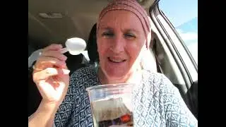 Eating COFFEE JELLY from Hong Kong Food Market - Food Reviews by Sabiene