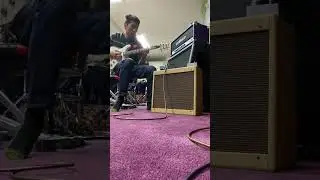 Tweed Champ distortion