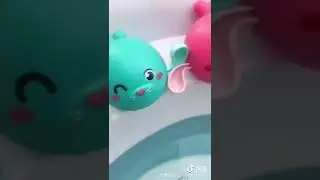 CB946477 CB946479 Duck baby bath play swimming cute animal plastic wind up toy