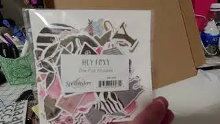 Spellbinders Card Kit of the Month Clearance - Hey Foxy.