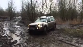 Land Rover Freelander 1 Off Roading in Thick Mud at Mud and Mayhem Wigan