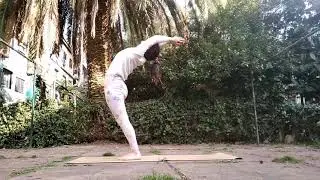 Saludo de Yoga a la Pachamama - Madre Tierra / Bhumi Devi Namaskar - Prithvi Namaskar