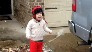 Adorable 2-Year-Old from Florida Sees Snow For The First Time: 'Wow, Wow!'