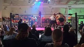 Cake Monster & Nic Green vs Ric Caurdiea & The Great Akuma 