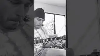 Jammin over @ebtracks  #backingtrack #guitar #neosoul #neosoulguitar #guitarsolo #lespaul