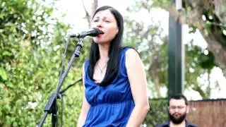 Élena - M