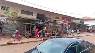 Cameroun: le march&eacute; Mendong &agrave; Yaound&eacute; en mode Villes Mortes. 