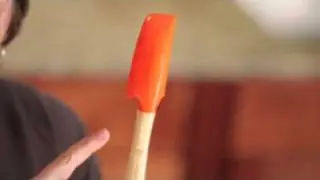Le Creuset | Revolution Jar Scraper