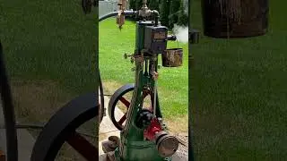 Troy Vertical Steam Engine
