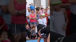 Ringkampf Showeinlage beim Markt in Teror
