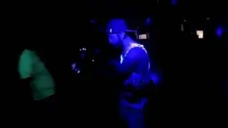 AC2016 - Gloving
