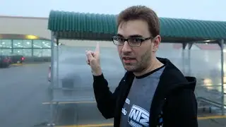 UM VÍDEO ALEATÓRIO NO MERCADO NO CANADÁ