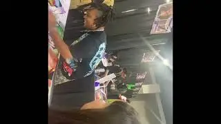 Meeting celebrity voice actors at Momocon 2024!
