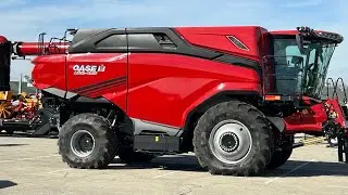 Case IH AF 11 Debuts At The NFMS & Running The Track Hoe In The Snow S4 E58