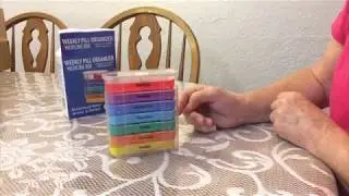MEDca Weekly Pill Organizer Product Review by Lisa's SeniorCitizenReviews.com