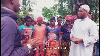 يعبدون النهر  !