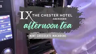 Mint Macaron 1