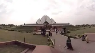 360 video: View of Lotus Temple, Delhi, India