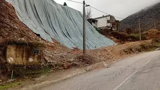 Golemom folijom pokušava se spriječiti urušavanje groblja u Cimu