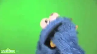 Cookie Monster Eating Cookie! Om nom nom!