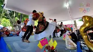 Mosaico Istmeño Presencia de Oaxaca oficial con el Grupo de Danza Raíces Oaxaqueñas en Puebla.