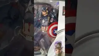 Captain America Steve Rogers vs Sam Wilson Action Figures