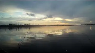 Рыбачим пока тепло