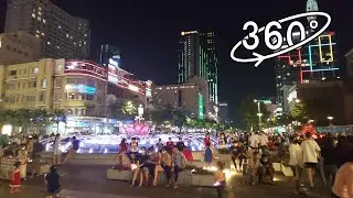 [360&deg; VR] Night Walk on 