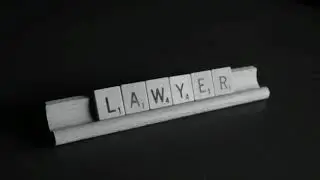 Why Lawyer always wear black coat ? Full Explained !