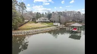 Casa Sul Lago in Troutman, NC | Southern Charm Retreats