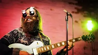 GARLIC BREAD (I THINK I'M IN LOVE) | OFFICIAL MUSIC VIDEO | BeardMeatsFood