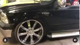 F250 aro 28 suspens&atilde;o a ar sa&iacute;ndo da competcar