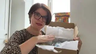 Wednesday Coffee + Chat: the Busy Bagmaker subscription box is coming!