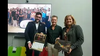 Presentación calendario Alhena 2025, vincular el arte a las emociones, em Alcalá de Henares