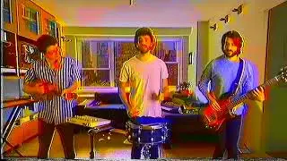 Самая маленькая в мире скрипка, но это потеря для поколения VHS.
