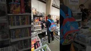 Trading Games with ​⁠@RetroWolf_YT  at RetroFest